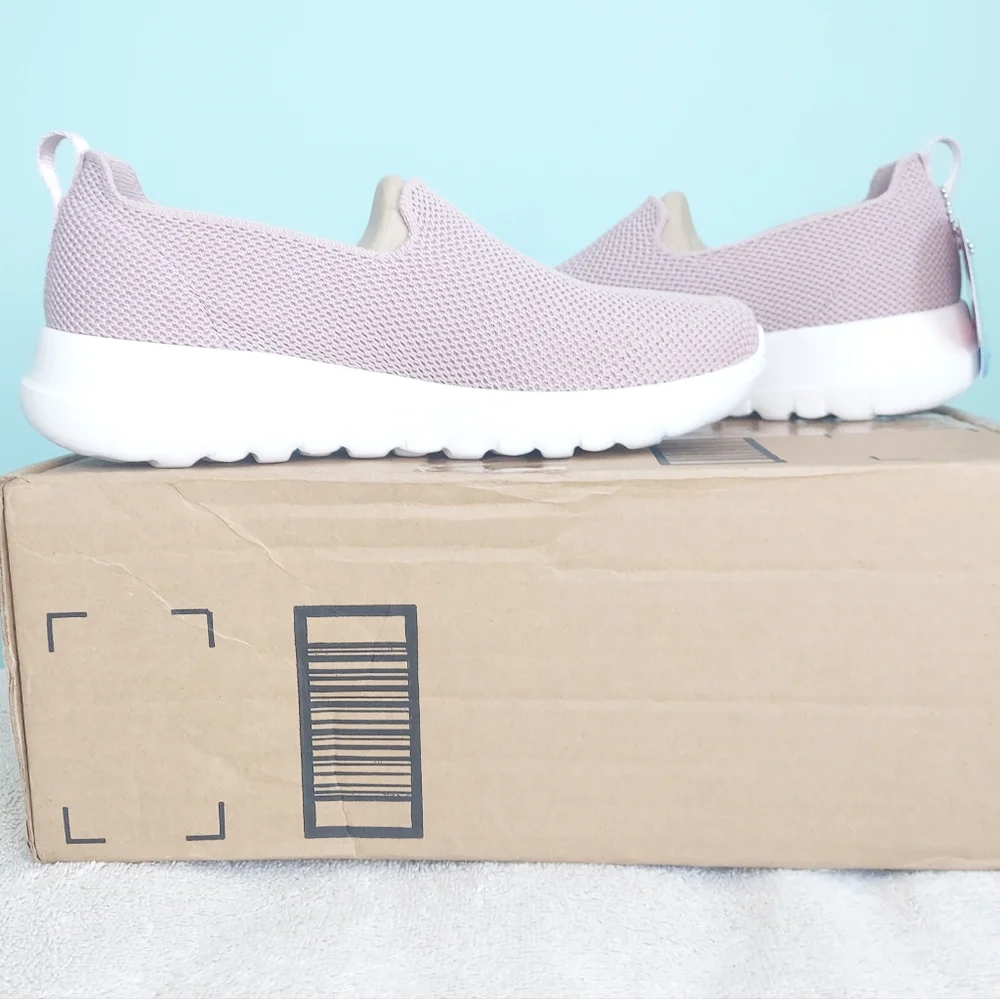 Skechers GO Walk Women's Slip-On Walking Shoe in Light Pink Size 6 NWT - Picture 4 of 10